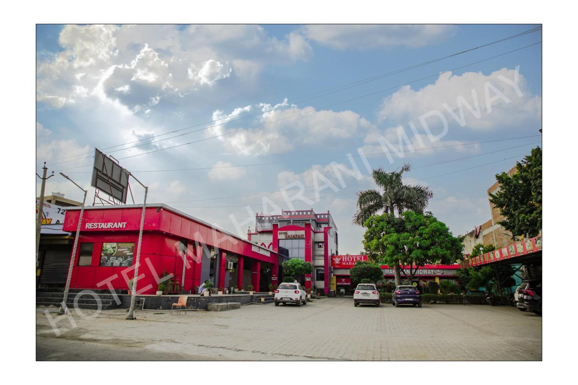 Hotel Maharani Midway Behror Buitenkant foto
